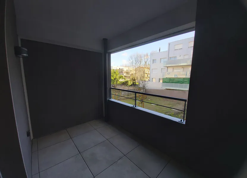 Appartement Rue Lise London à Vénissieux