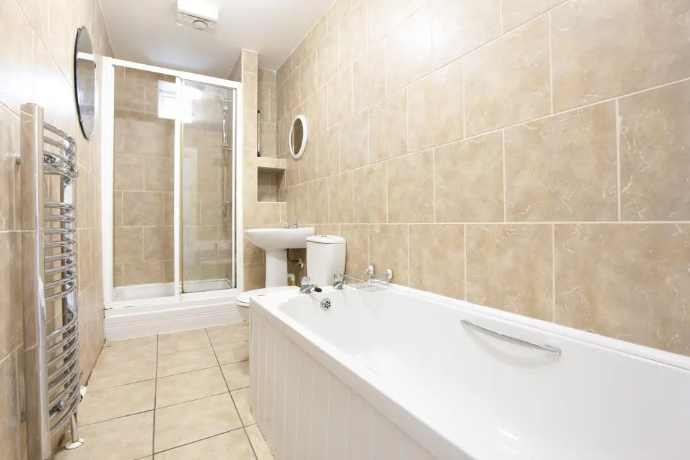 Flat Grosvenor Place in Newcastle upon Tyne