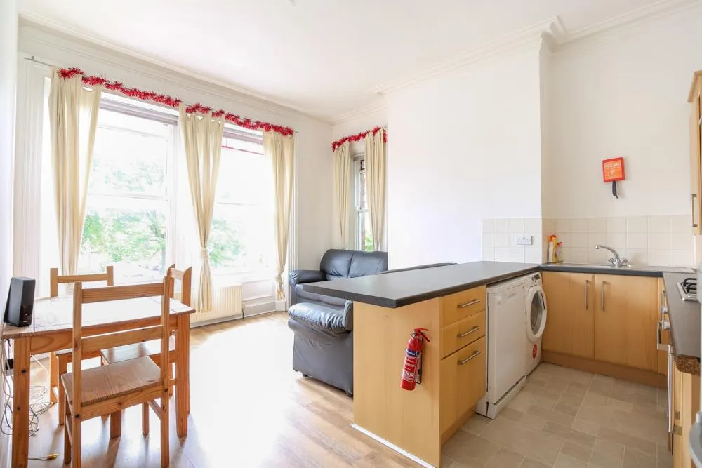 Flat Grosvenor Place in Newcastle upon Tyne