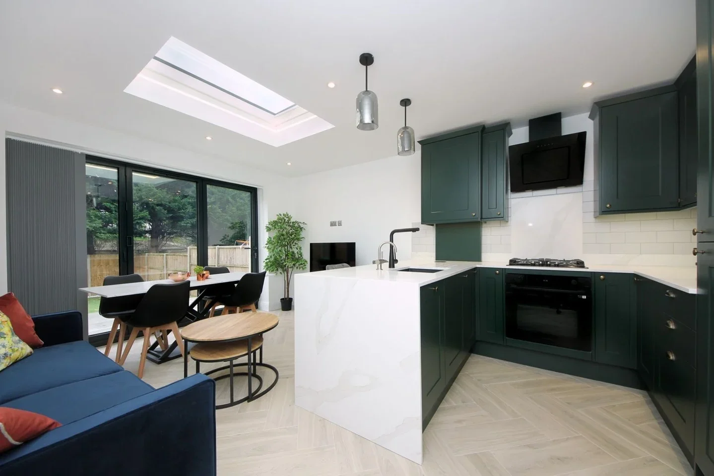 Room Casewick Road in Greater London