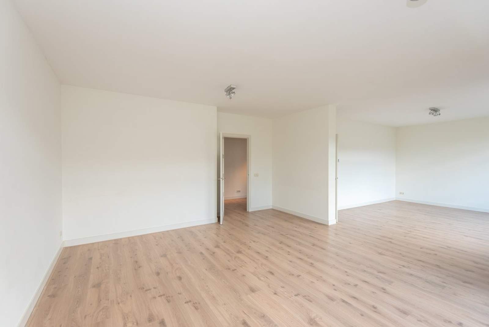 Appartement te huur: Milletstraat, Amsterdam