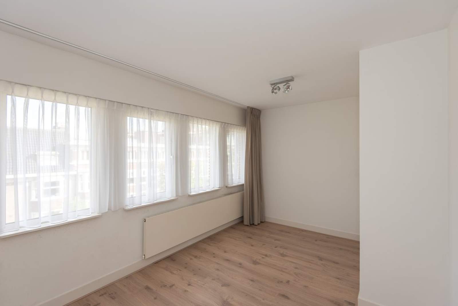 Appartement te huur: Milletstraat, Amsterdam