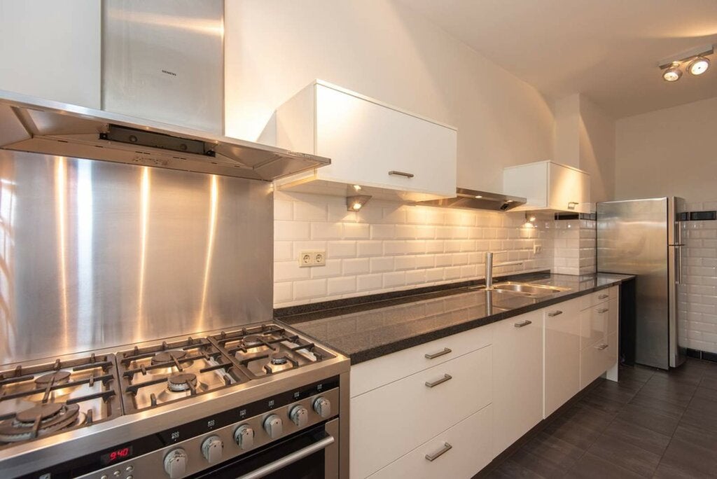 Appartement te huur: Milletstraat, Amsterdam