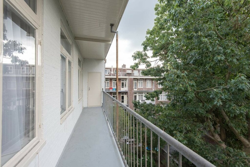 Appartement te huur: Milletstraat, Amsterdam