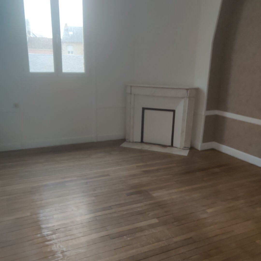 Appartement D 831 à Nampteuil-sous-Muret