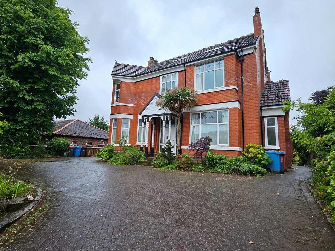 Flat Manchester Road in Salford
