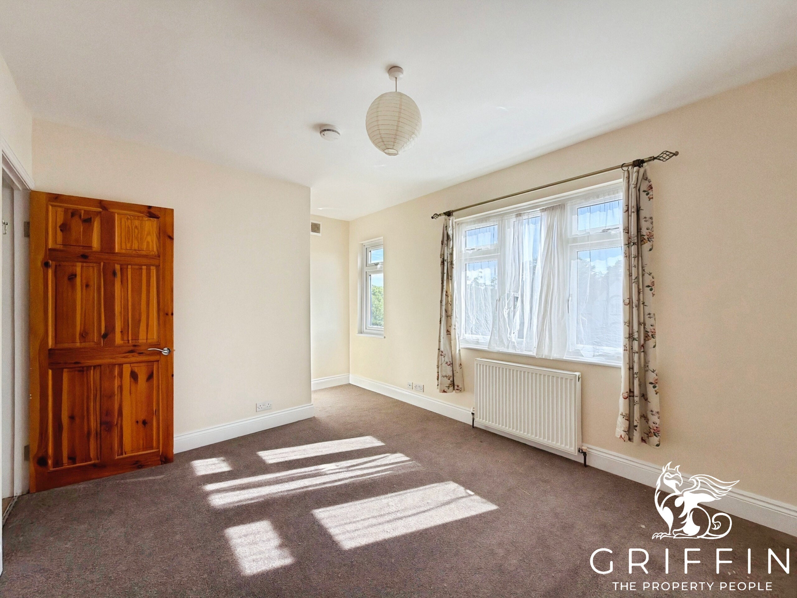 House Timberlog Lane in Basildon