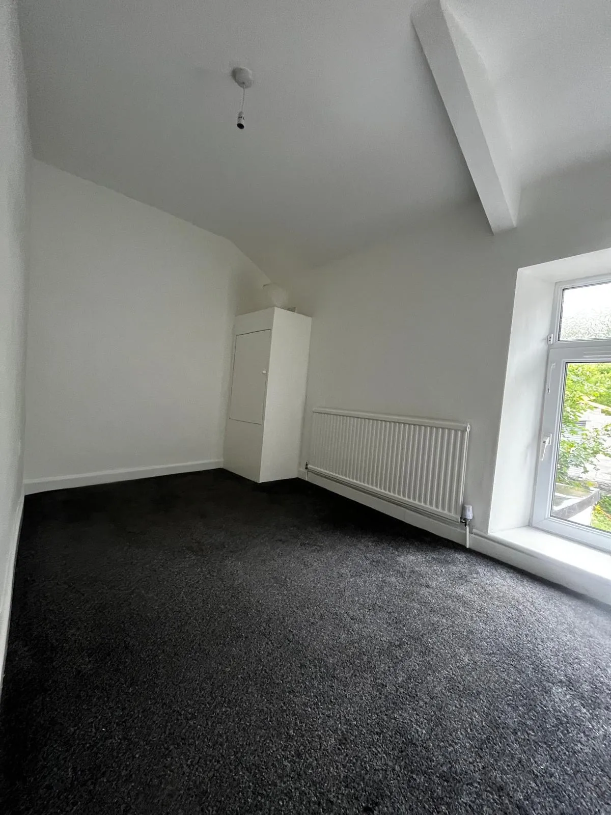 House Railway Terrace in Cwm Parc
