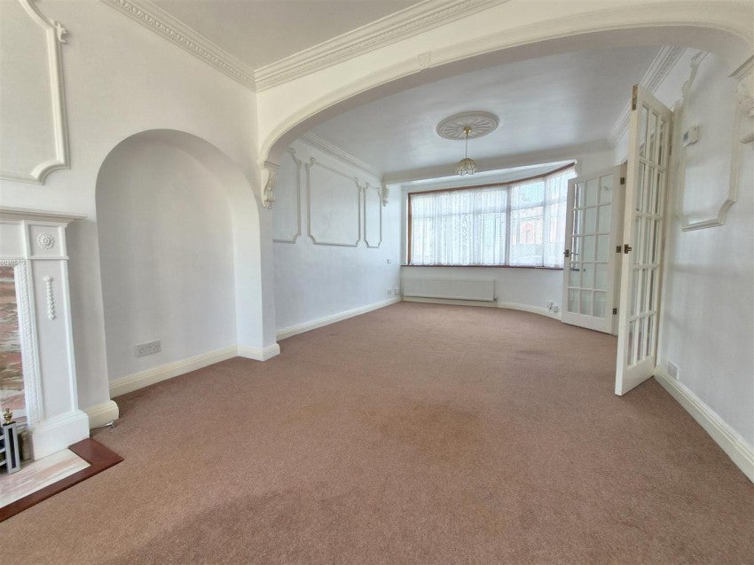 House Glengall Road in Greater London