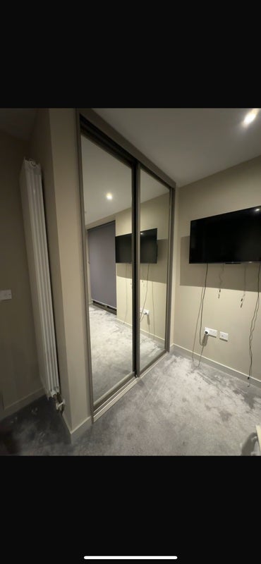 Room Railway Walk in Greater London