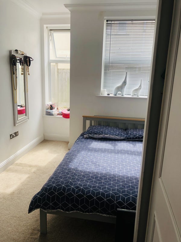 Room Milton Road in Bournemouth