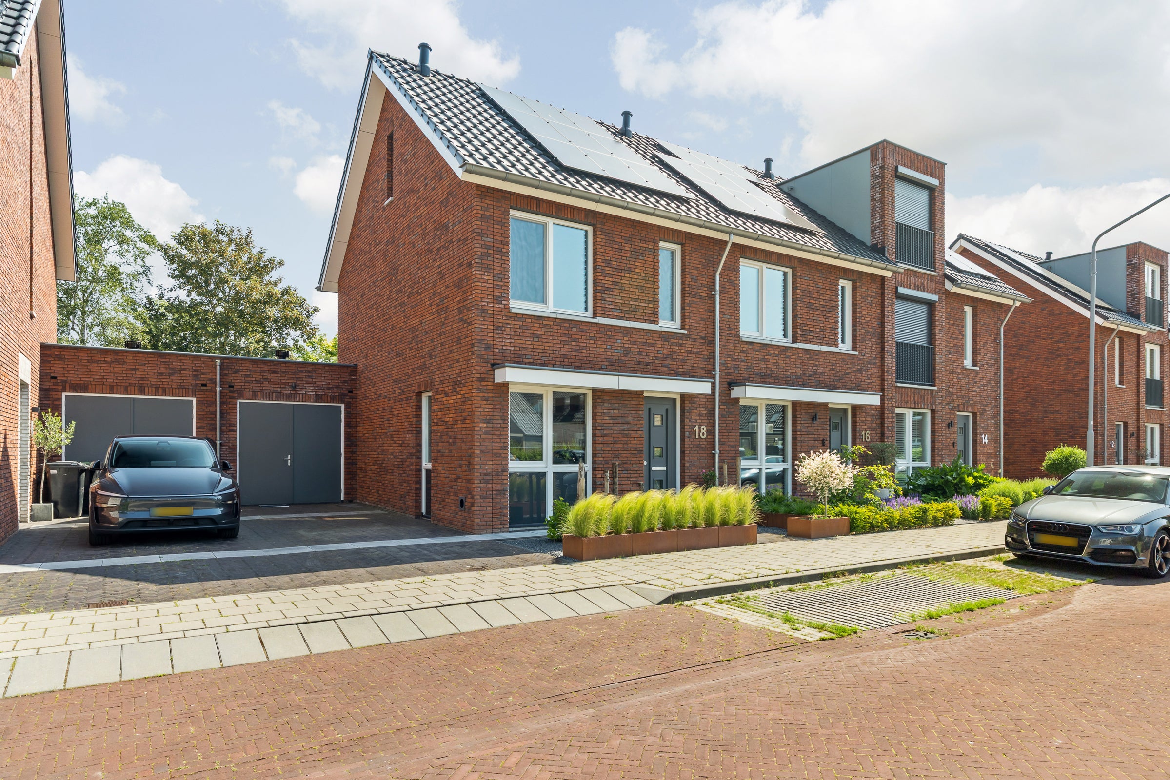 Blauwborst 18 in Made
