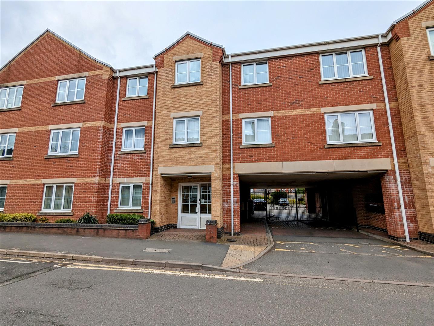 Flat Henry Street in Nuneaton and Bedworth