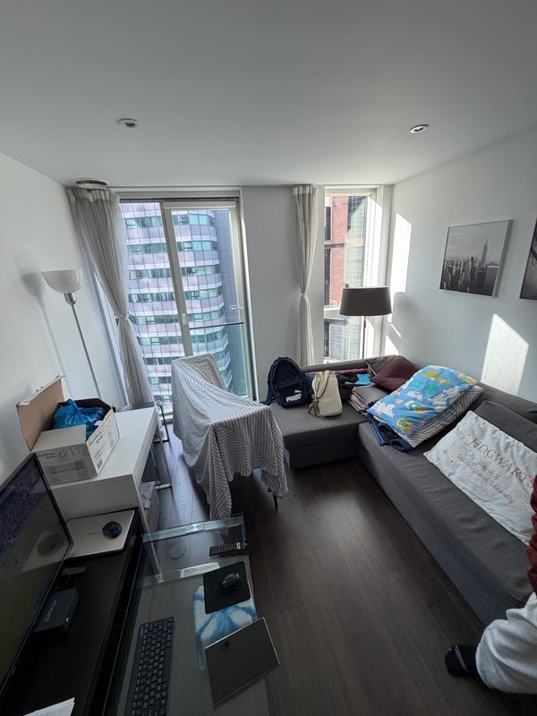Room Wellesley Road in Greater London
