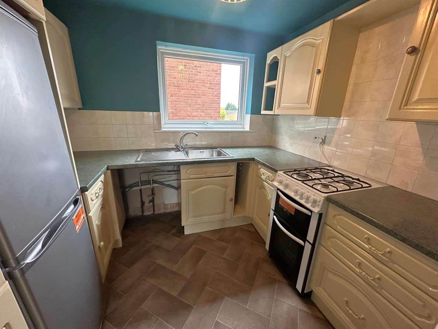 Flat Chiltern Way in Duston