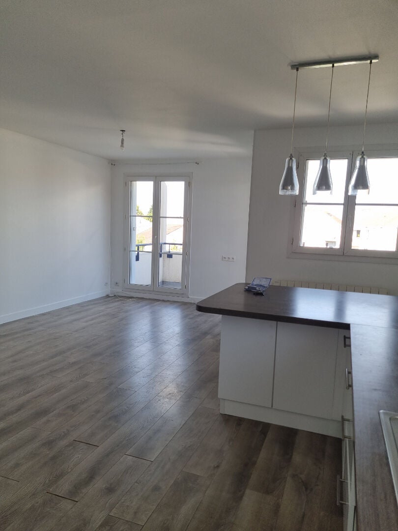 Flat Rue du Colombier in Lieusaint