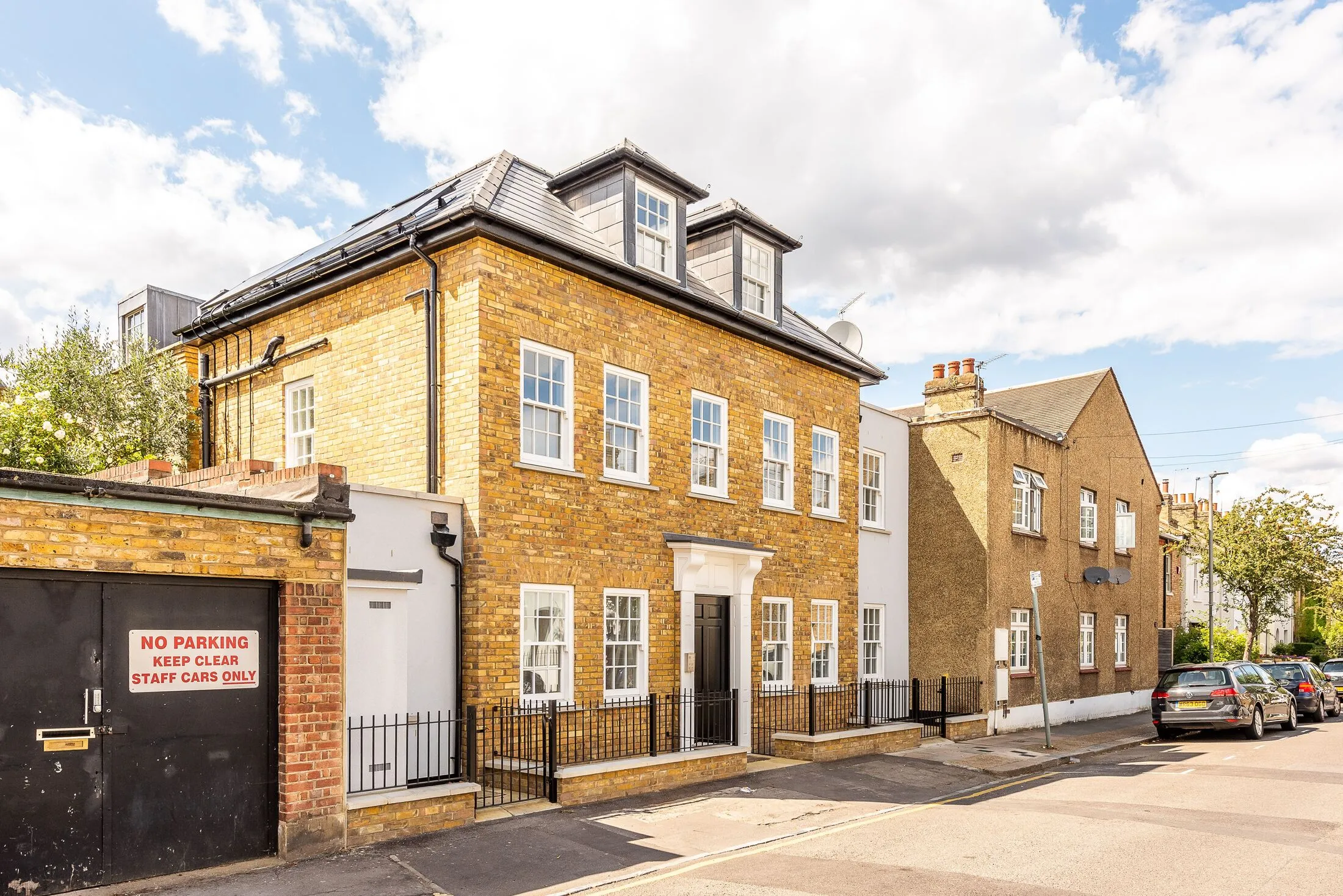 Flat Sefton Street in Greater London