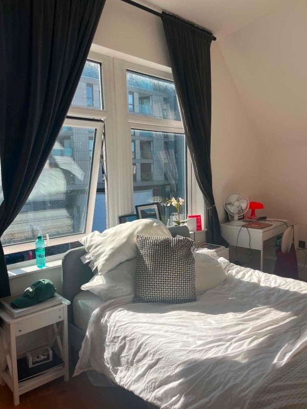 Room Balham Hill in Greater London