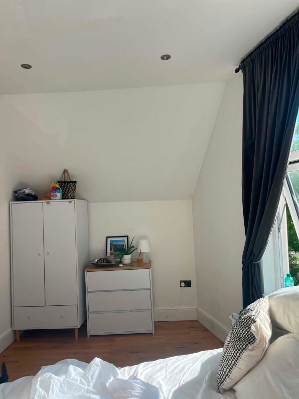 Room Balham Hill in Greater London