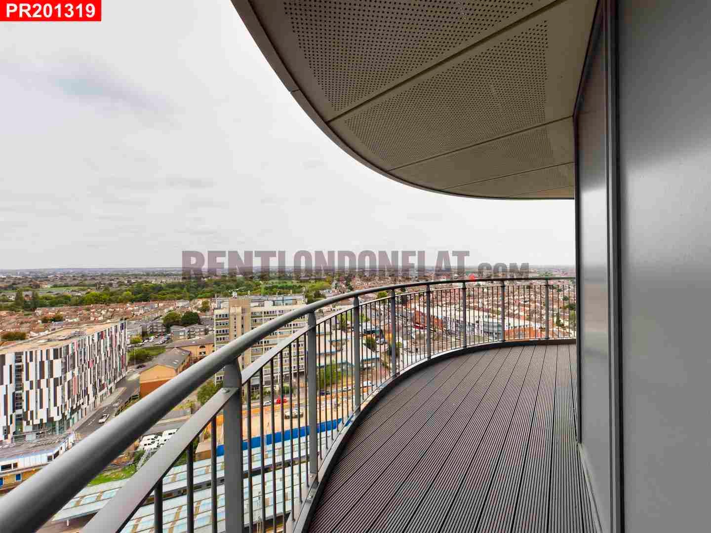 Flat Cambridge Road in Greater London