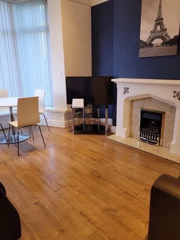 Room Anlaby Road in Hull