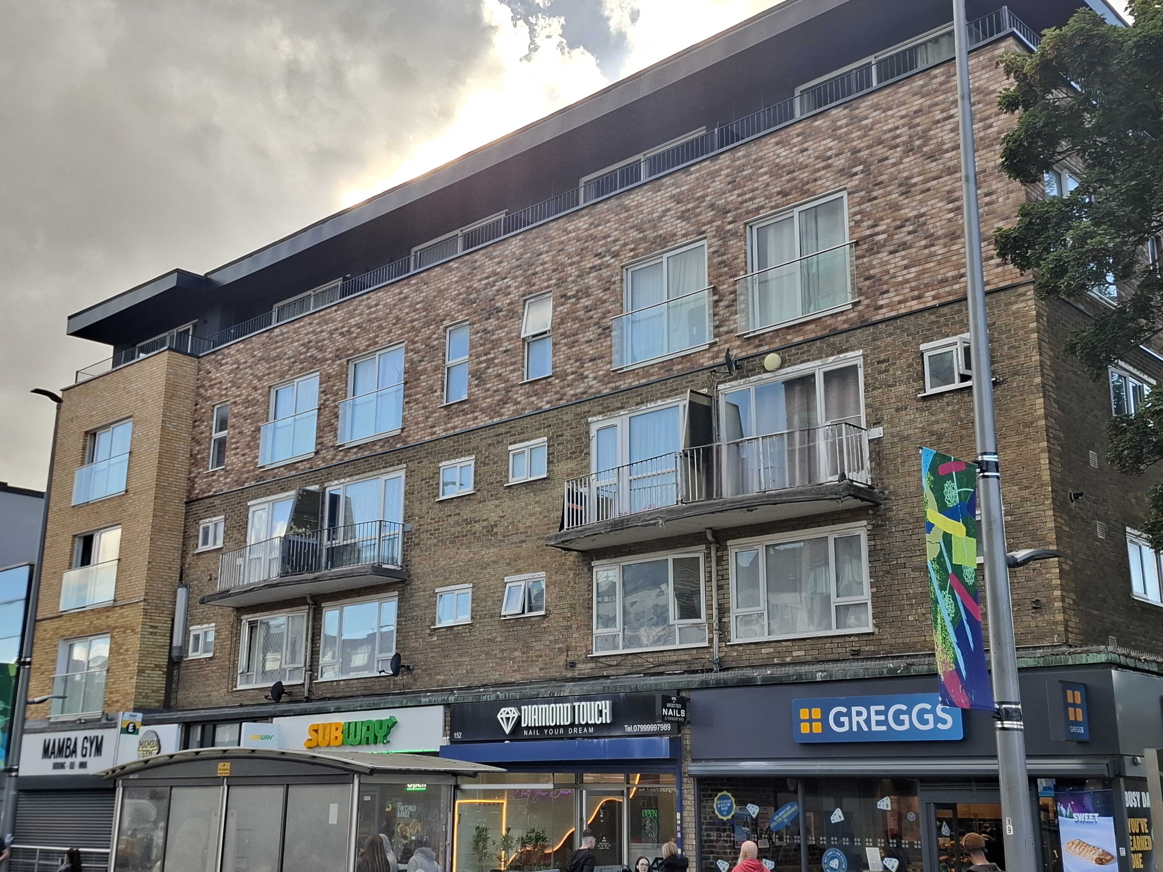 Flat Market Square in Dacorum