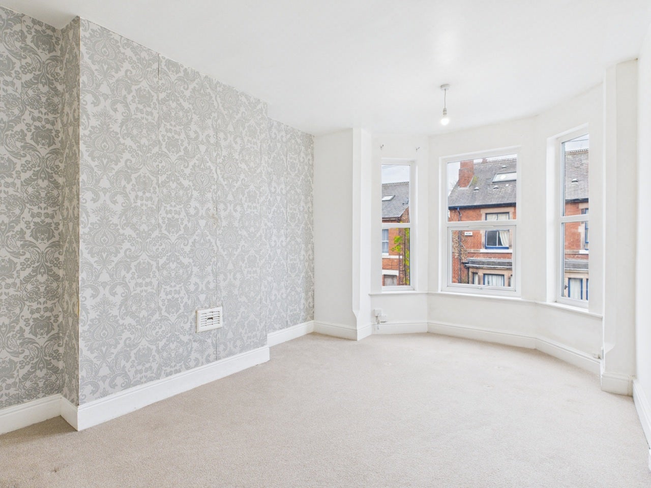 Flat Mount Carmel Street in Derby