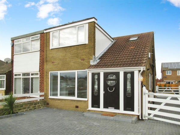 Flat Wolsey Croft in Sherburn in Elmet