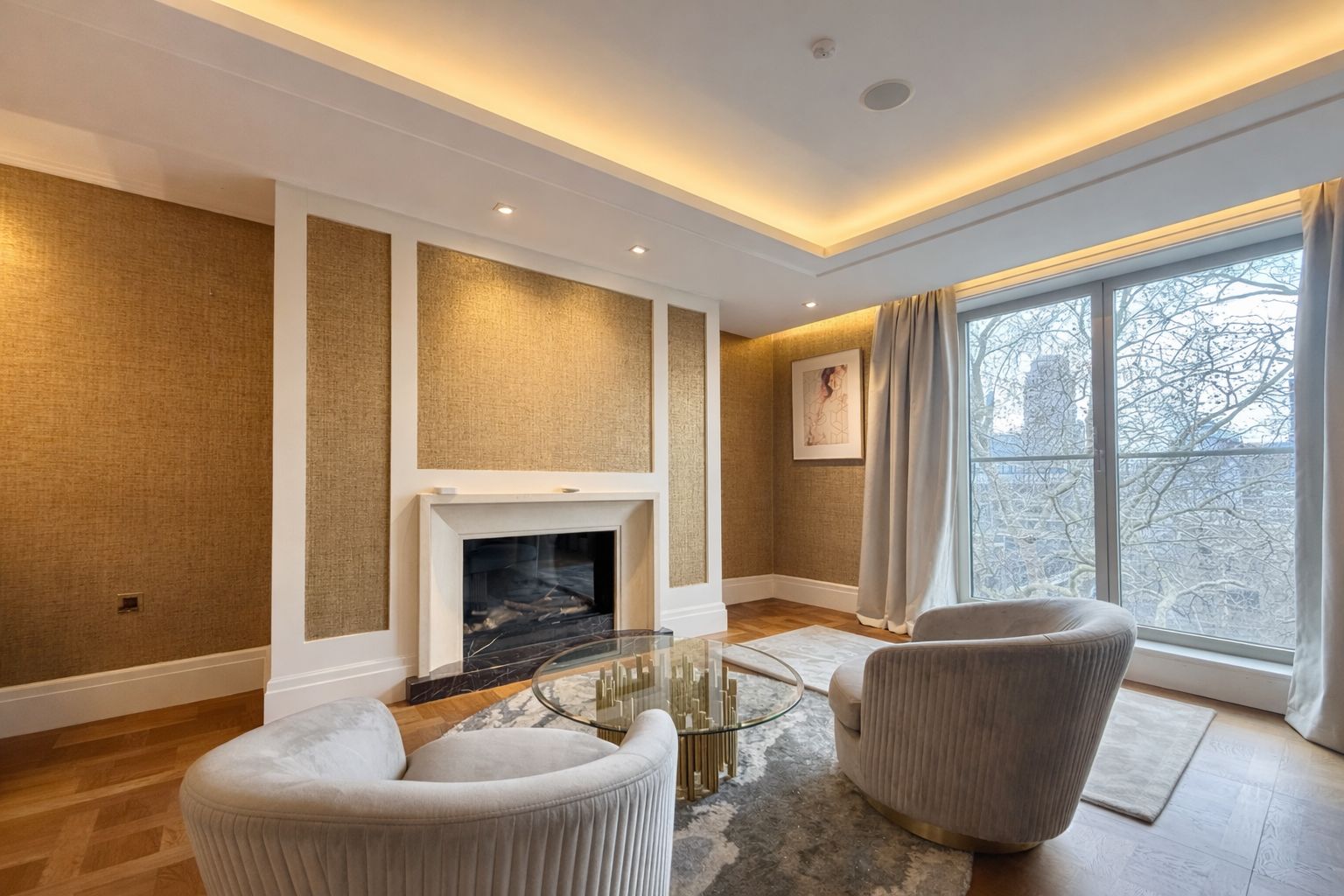 Flat Ebury Square in City of Westminster