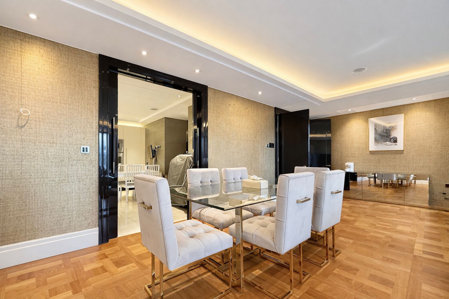 Flat Ebury Square in City of Westminster