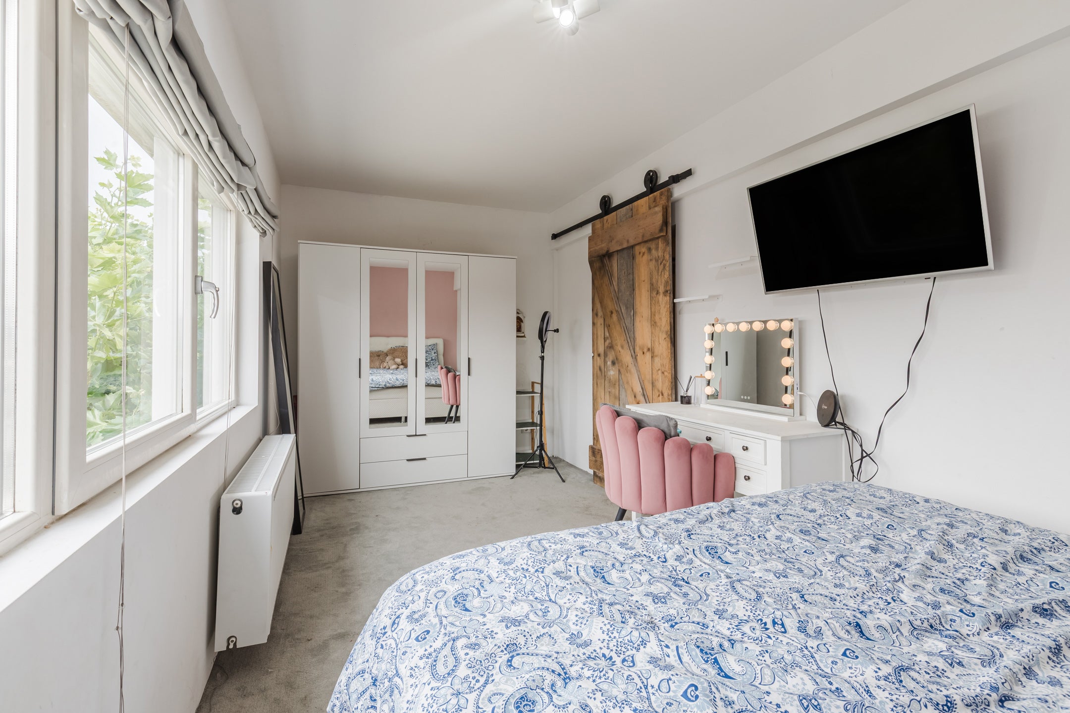 Tussenwoning te koop: Dr Ensinkstraat 16, Halsteren