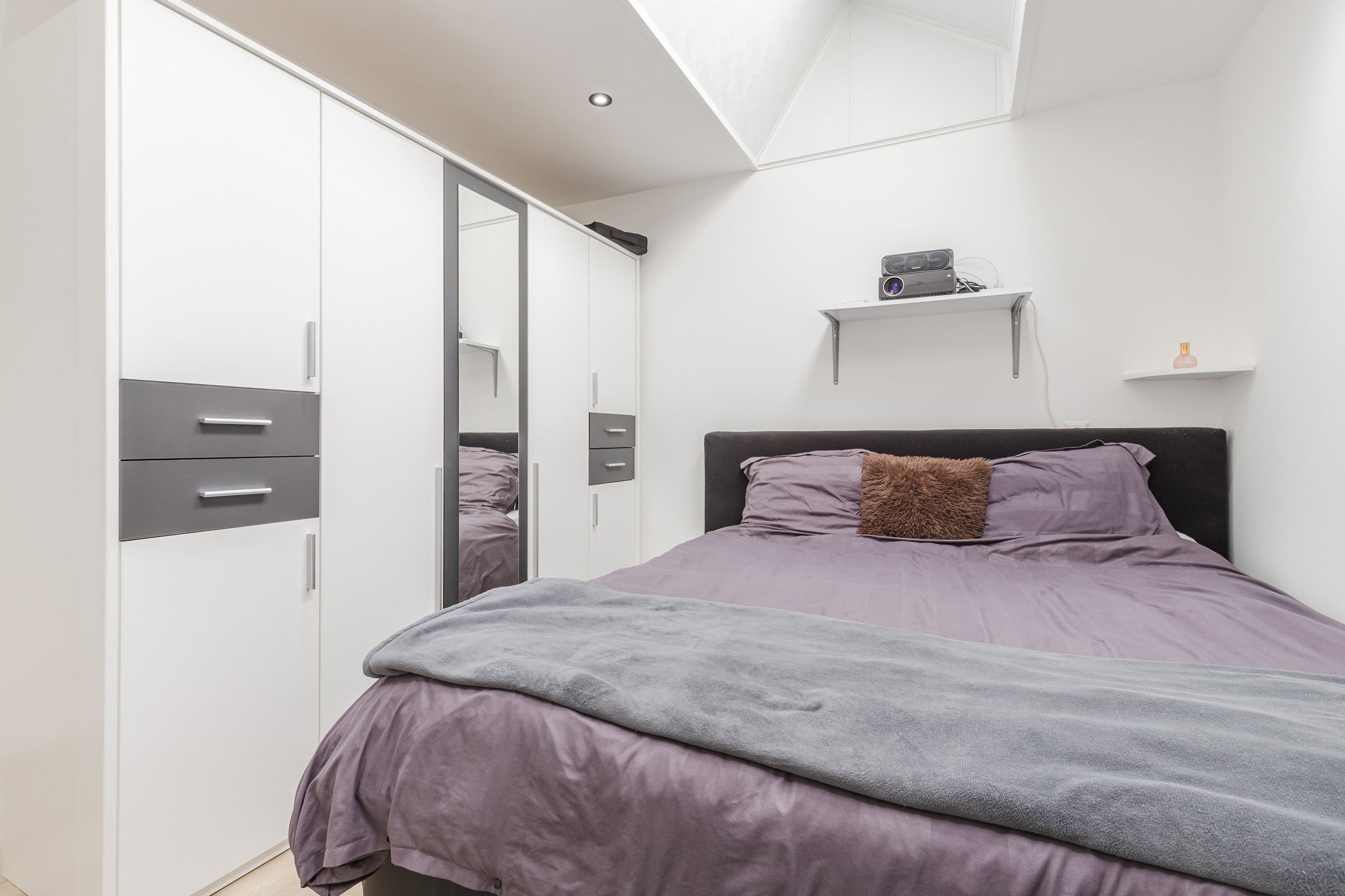 Tussenwoning te koop: Dr Ensinkstraat 16, Halsteren