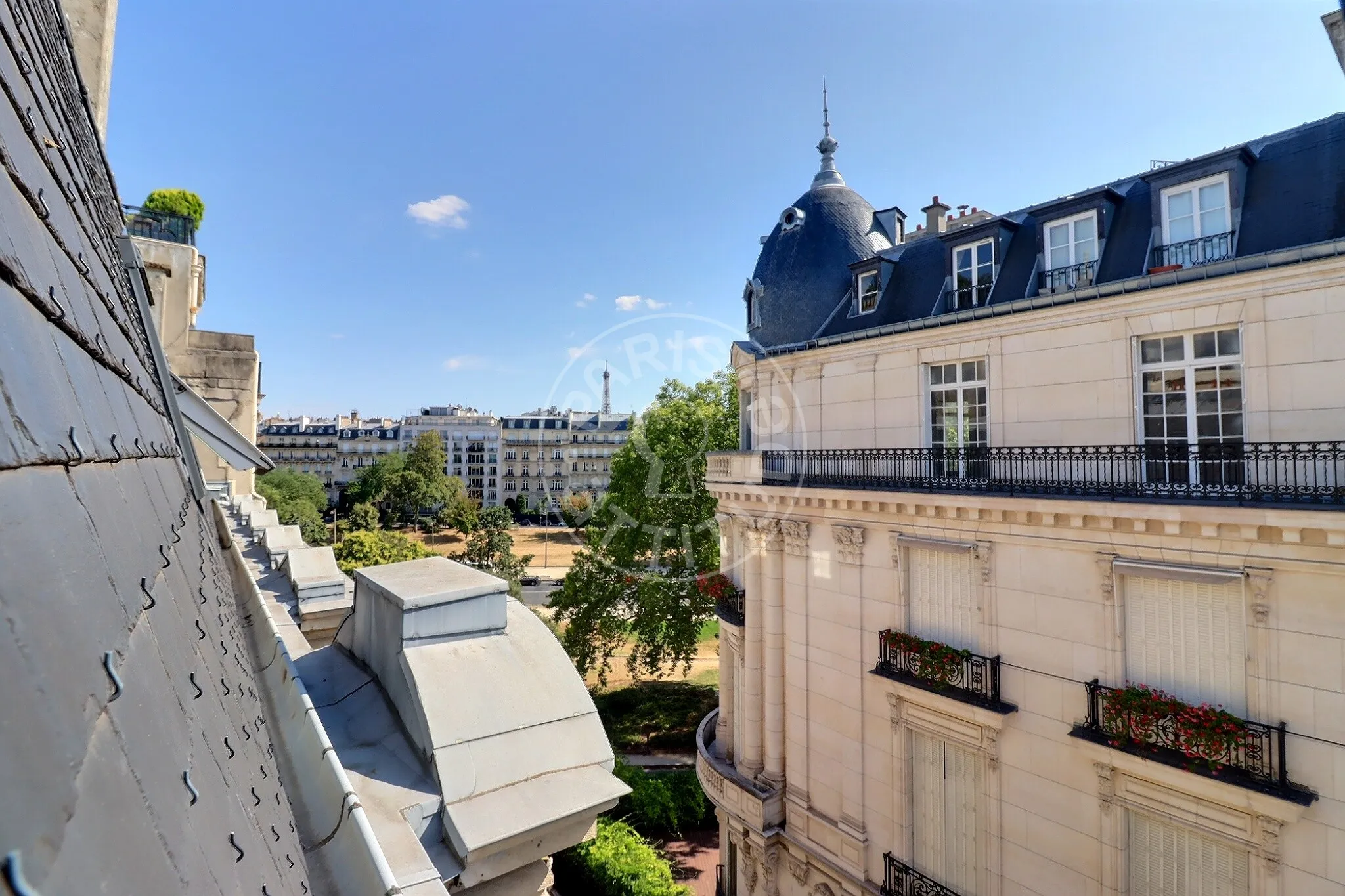 Appartement Rue Chalgrin à Paris