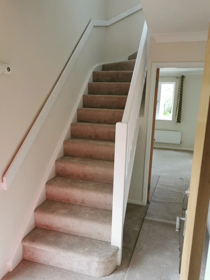House Hanstone Close in Cotswold District