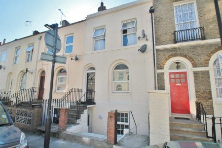 Flat Edwin Street in Gravesham