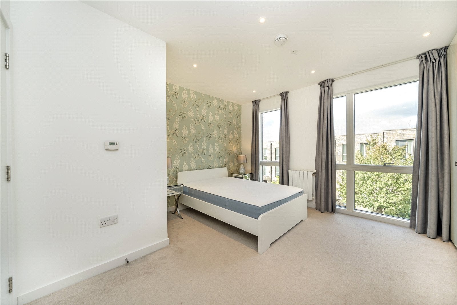 House Handley Drive in Greater London