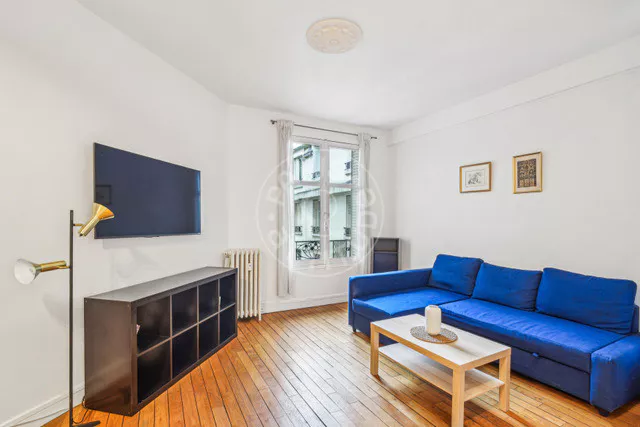 Flat Avenue Sainte-Foy in Neuilly-sur-Seine