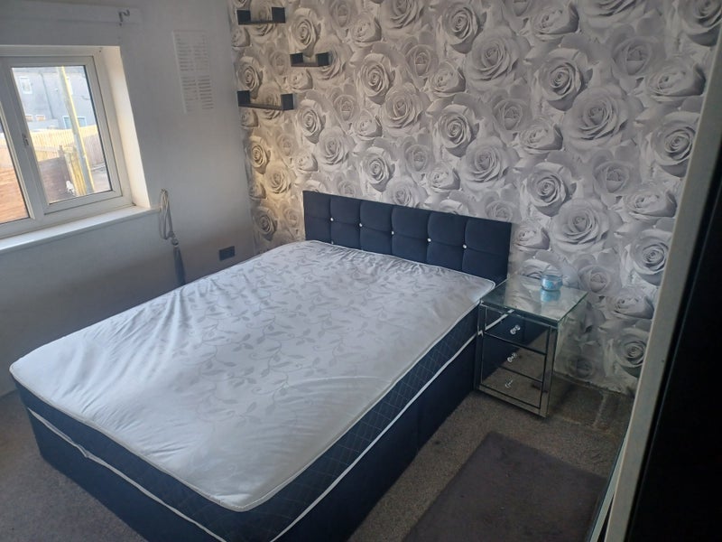 Room Portree Crescent in Blackburn