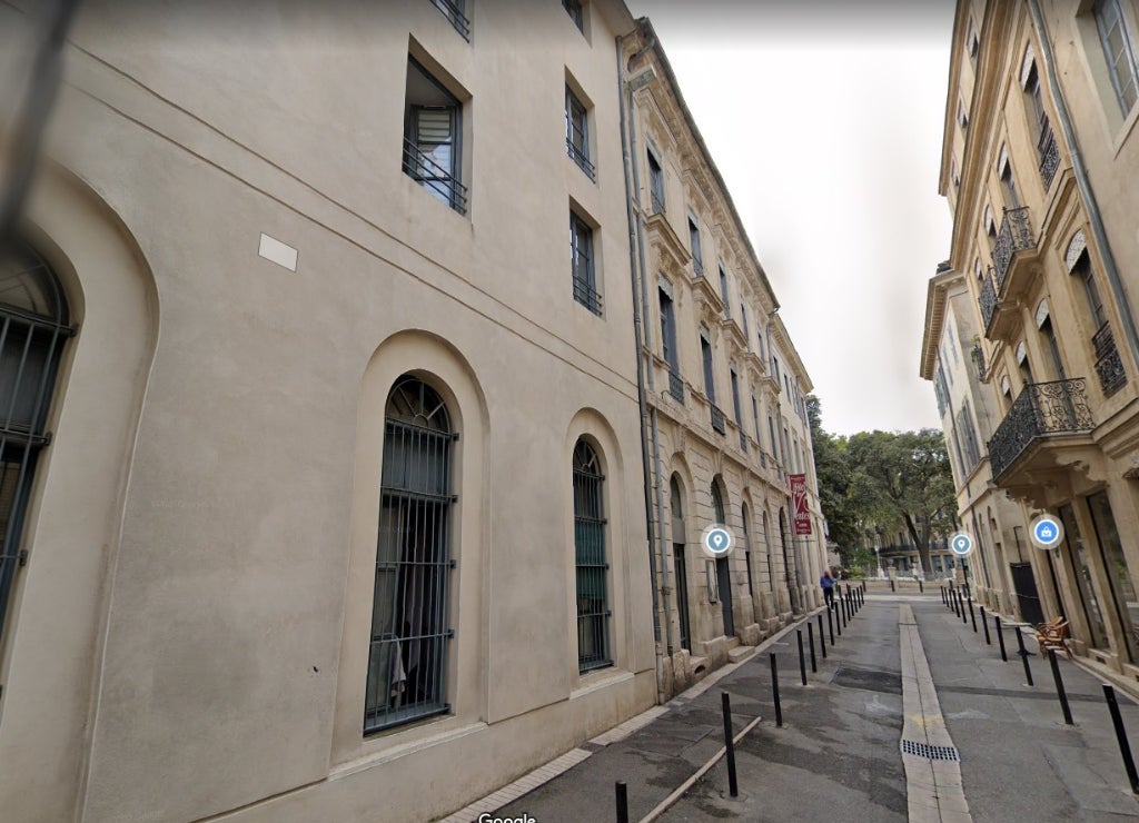 Flat Rue de l'Agau in Nîmes