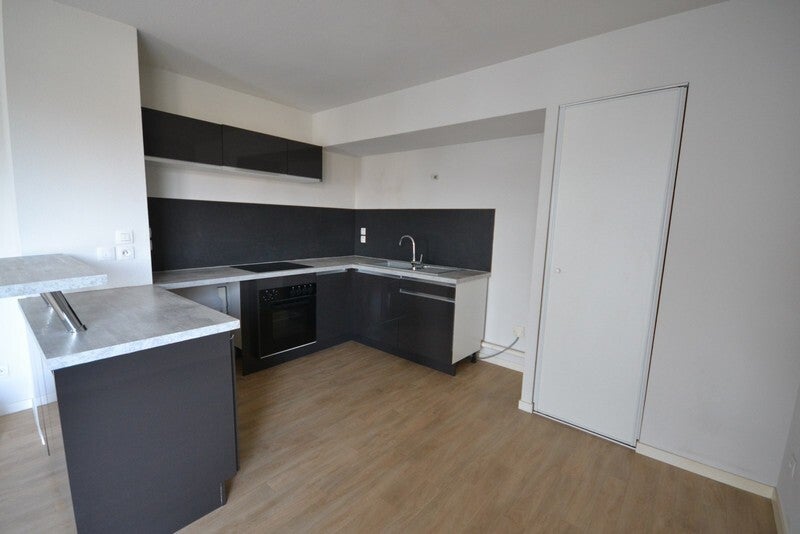 Flat Rue de la Croix Bine in Saint-Sébastien-sur-Loire
