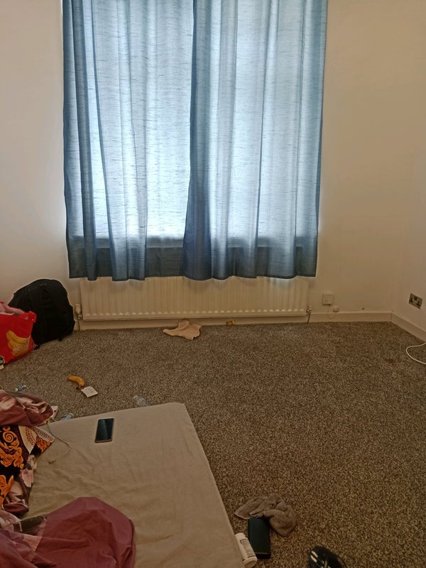Room Armstrong Road in North Tyneside