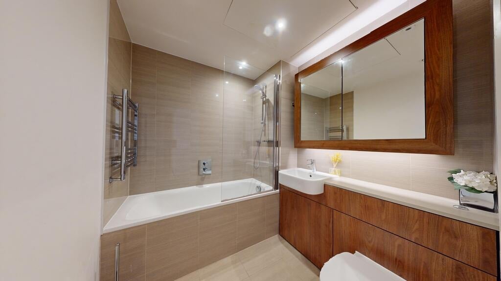 Flat Camberwell Passage in Greater London