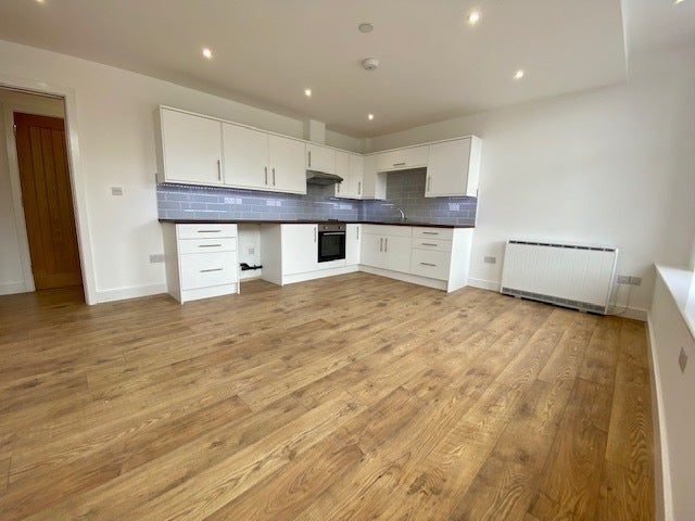 Flat Martin Street in Stafford