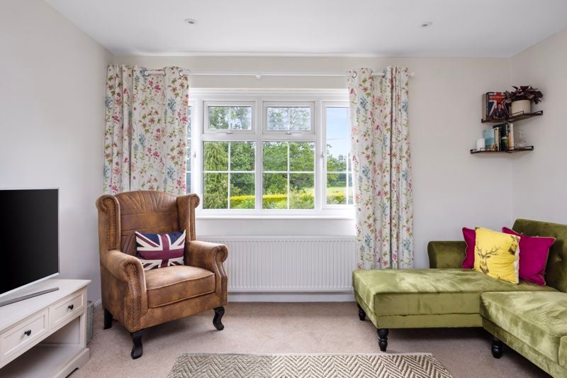 Flat Park Lane in Horsham