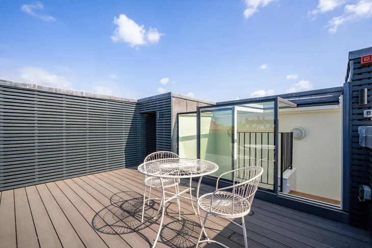 Flat Beechcroft Avenue in Greater London
