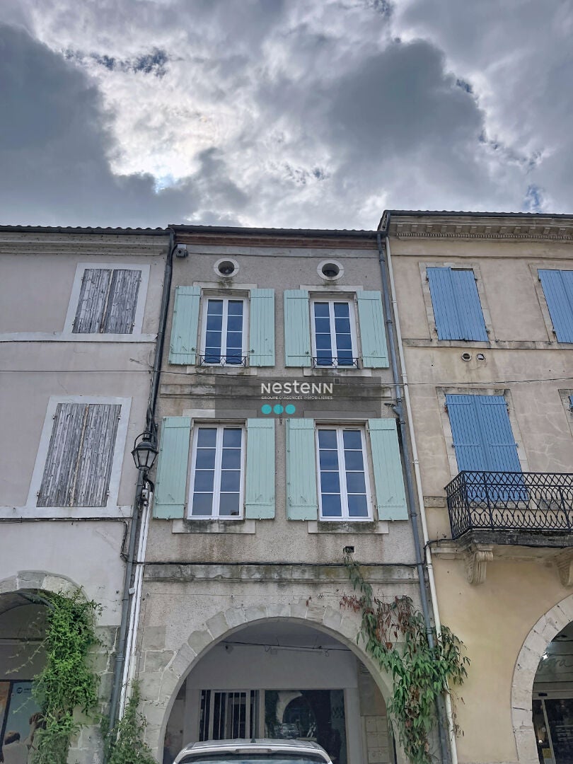Appartement Place de la Libération à Villeneuve-sur-Lot