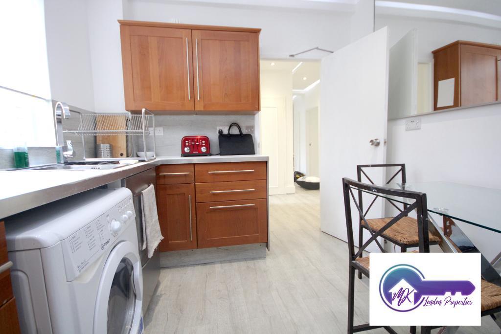 Room John Aird Court in City of Westminster