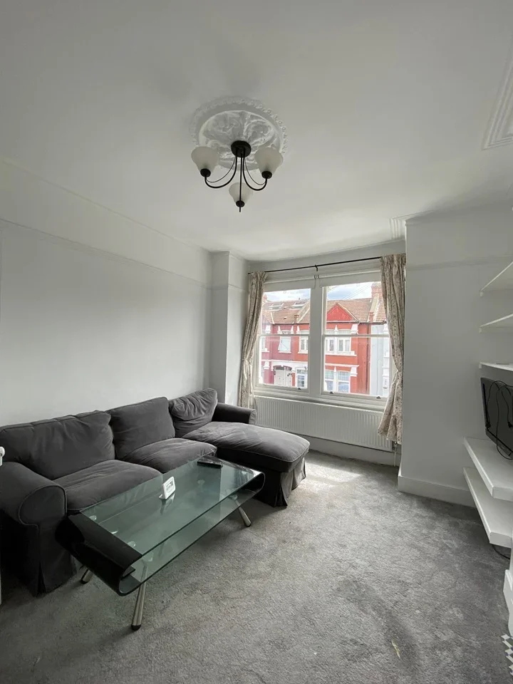 Flat Salvador in Greater London
