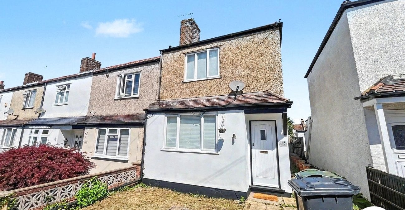 House Finchley Close in Dartford