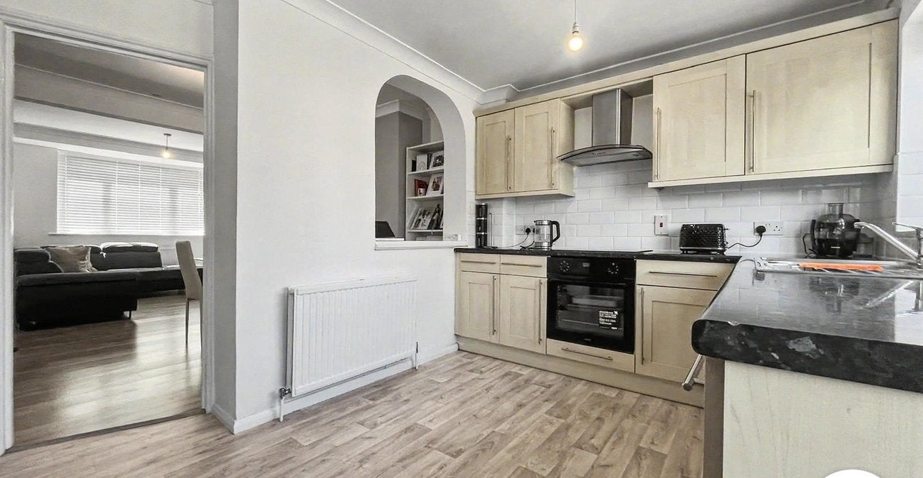 House Finchley Close in Dartford